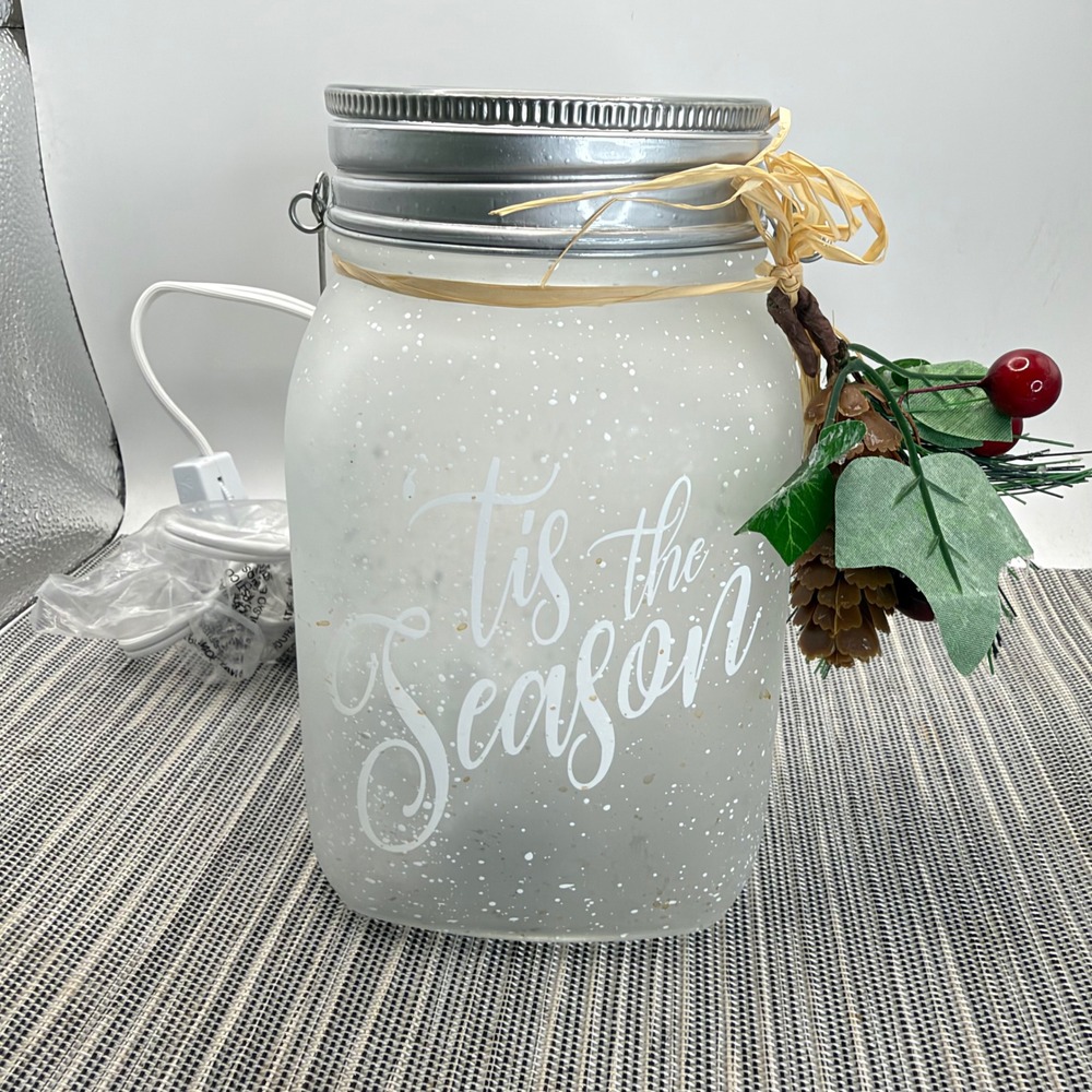 Scentsy Deck the Halls Wax Warmer Tis the Season Frosted Glass Mason Jar 25W
